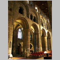 Selby Abbey, photo by Poliphilo on Wikipedia.jpg